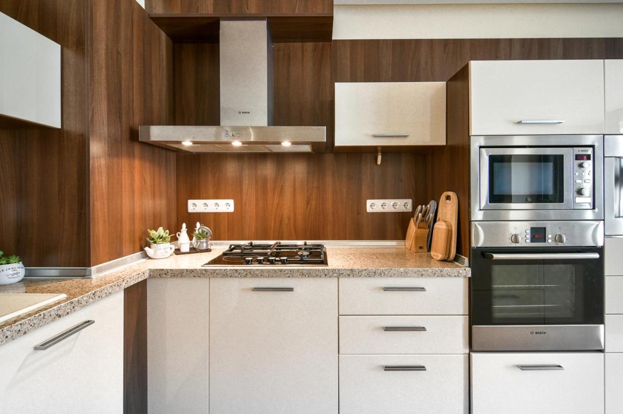 Central Flat With Monster Living Room Varna ภายนอก รูปภาพ